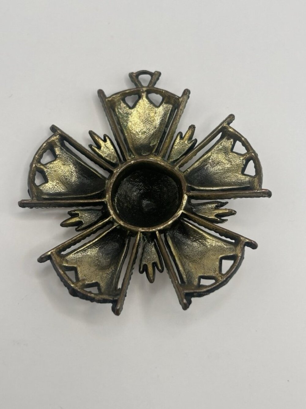 Vintage Heraldic Lion Maltese Cross Pendant 1960s 1970s Jewelry Religious Gift - Picture 6 of 11